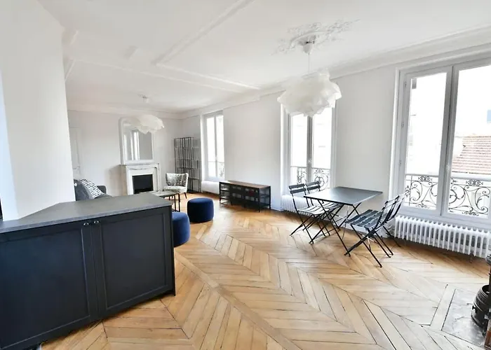 Apartment Bright Bon Marche Stgermain Designer 2bd2ba *