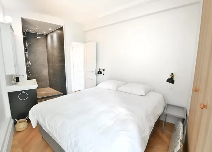 Lejlighed Bright Bon Marche Stgermain Designer 2bd2ba Paris