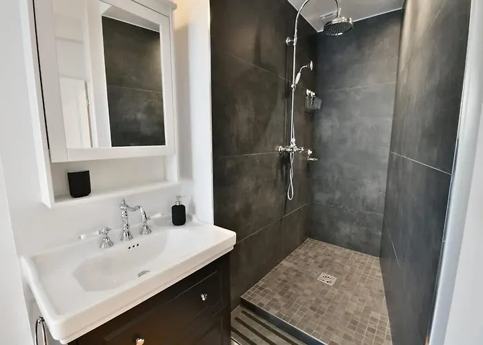 Bright Bon Marche Stgermain Designer 2bd2ba Apartamento *